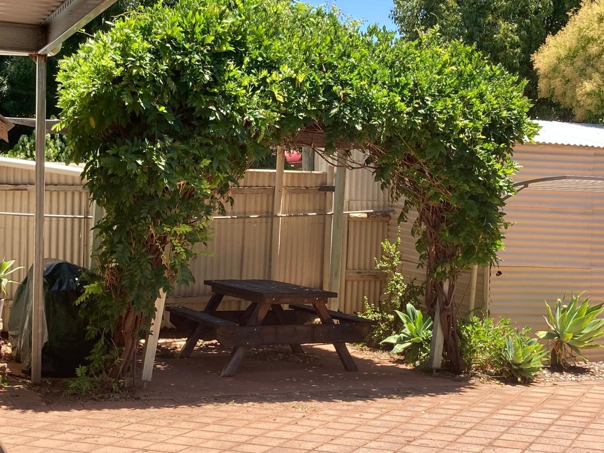 Maeville Cottage Broken Hill Buitenkant foto