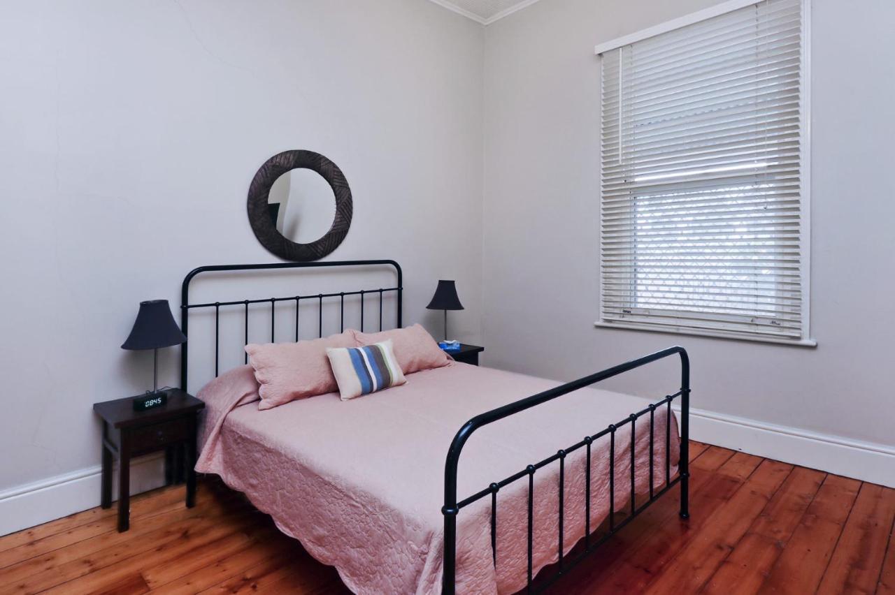 Maeville Cottage Broken Hill Kamer foto