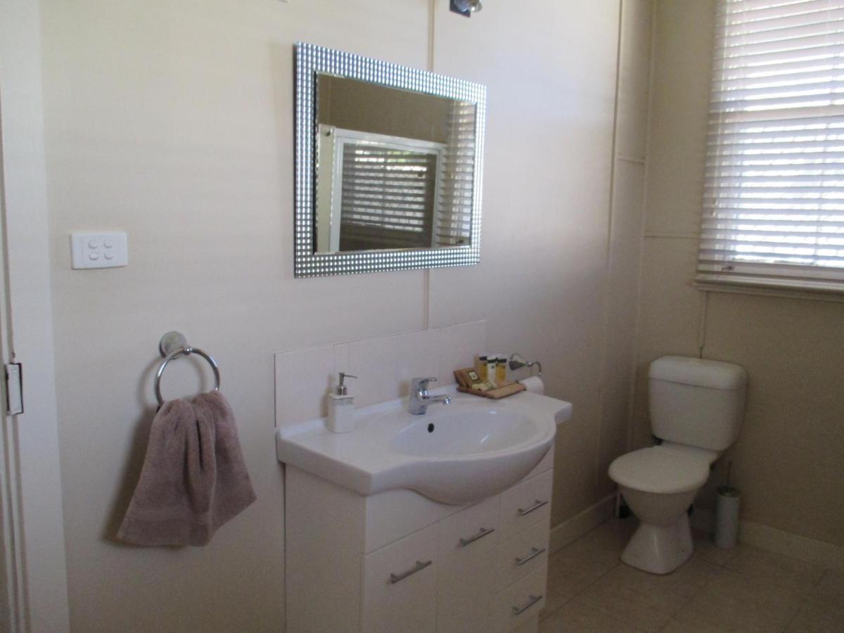 Maeville Cottage Broken Hill Buitenkant foto